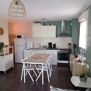  Appartement Le Soleil Du Luberon - T2 Avec Terrasse, Parking Et Clim